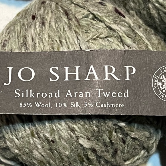 Jo Sharp Silkroad Aran Tweed Luxury Yarn 500gm total (10-50gm skeins rolled up) - Picture 4 of 8